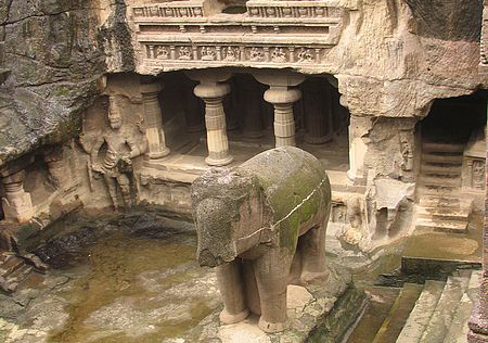 Attraits touristiques en Inde : Les Grottes Ajanta and Ellora, Mumbai